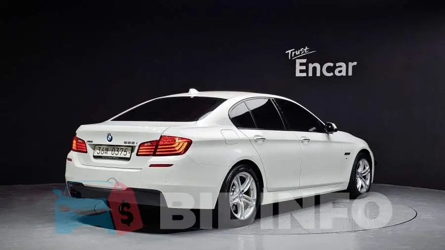 WBA5A7103GG298617 Photo# 2