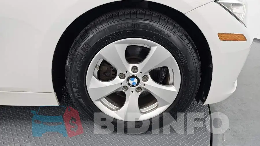 WBA3E1109FF948256 Photo# 5