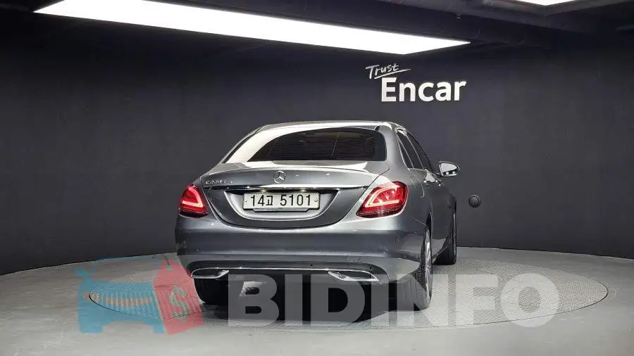 WDDWF1EB7KR427270 Photo# 4