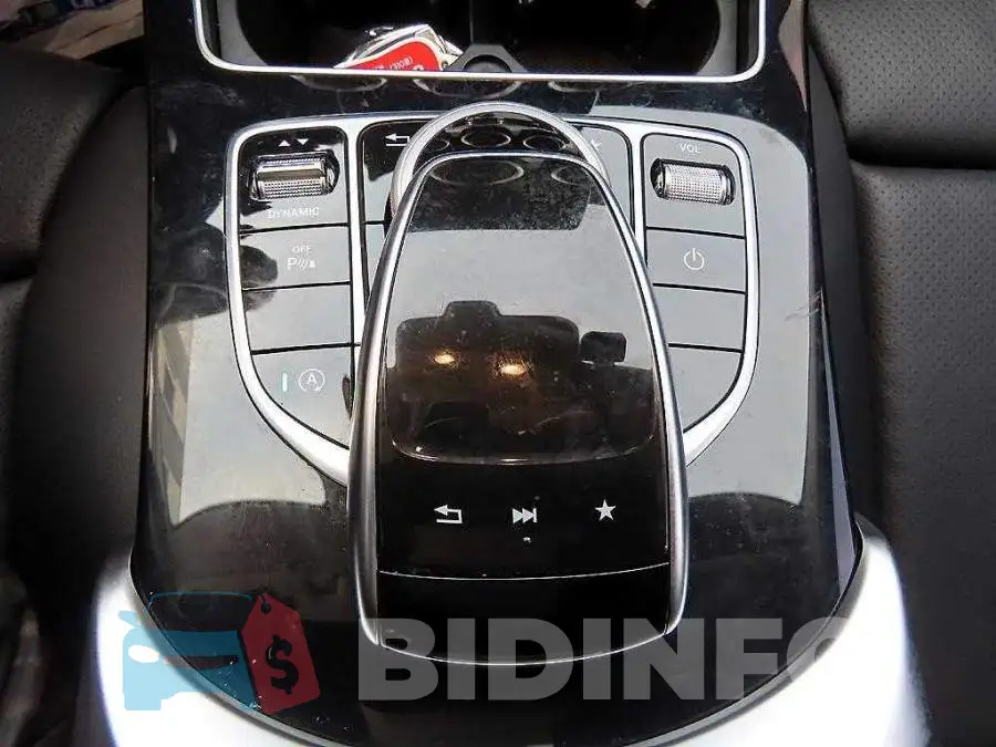 WDDWF4CB2JF686382 Photo# 12
