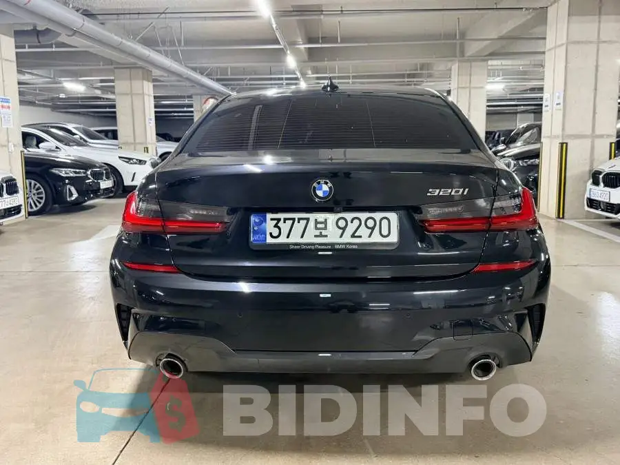 WBA5X5109NFM55847 Photo# 4