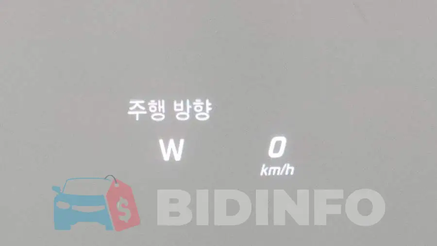 WDDWF4CB7JF695224 Photo# 17