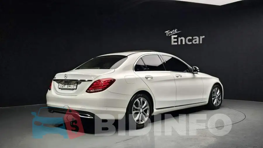 WDDWF0EB7GR166319 Photo# 2