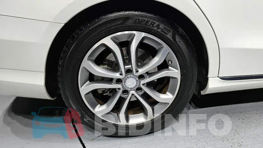 WDDWF0EB7GR166319 Photo# 5