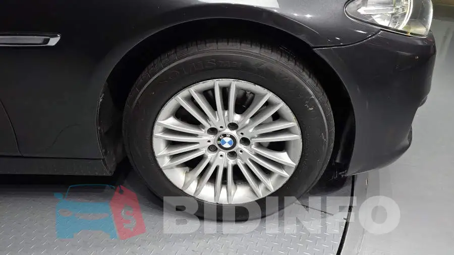 WBA5E7106FD675994 Photo# 5