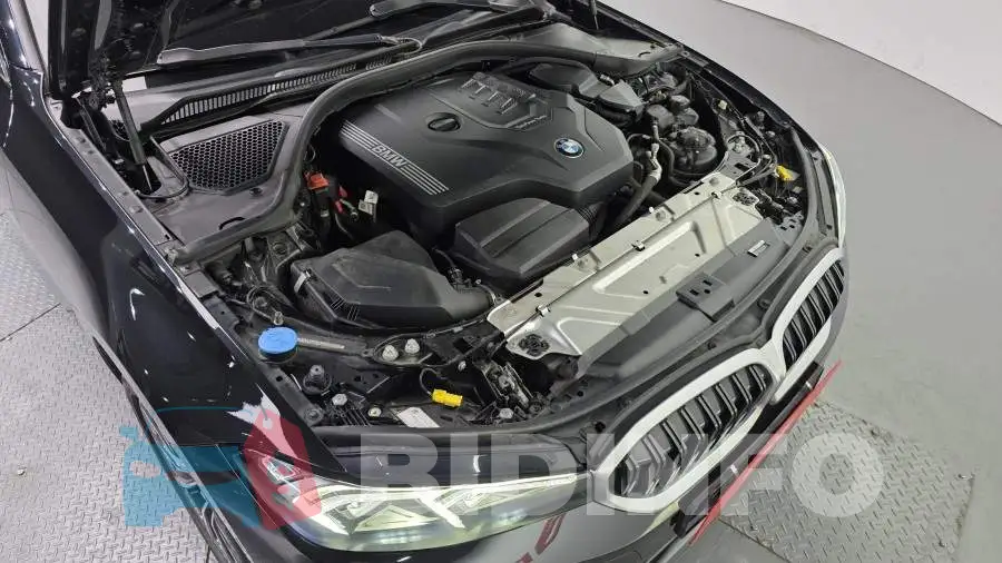 WBA61FS03PFP49385 Photo# 6
