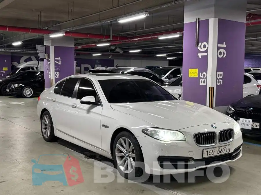WBA5A5108FD940558 Photo# 3