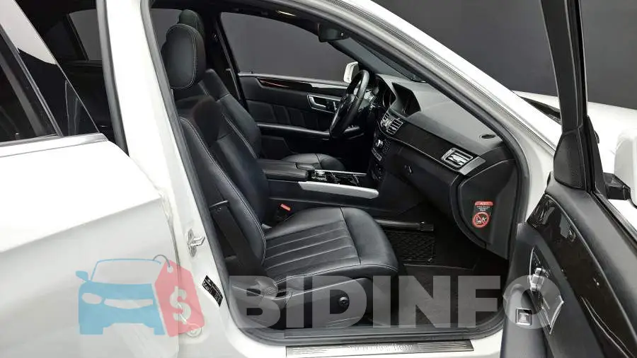 WDDHF8BB8EB052072 Photo# 11