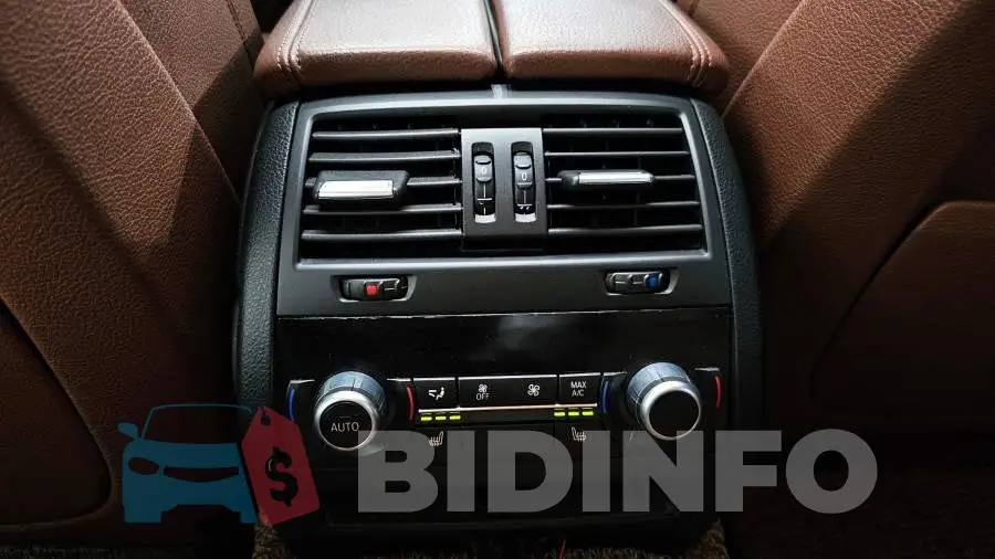 WBA5A710XFDWBA5A7 Photo# 17