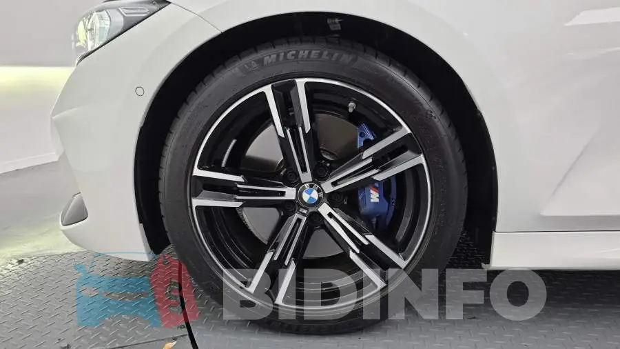 WBA68FS05P8D16640 Photo# 5