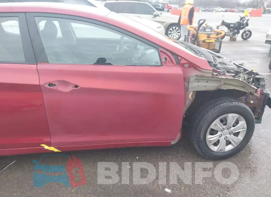 5NPDH4AE1GH672917 Photo# 18