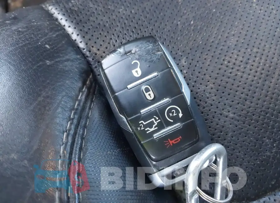 1C6SRFTT2MN512754 Photo# 11