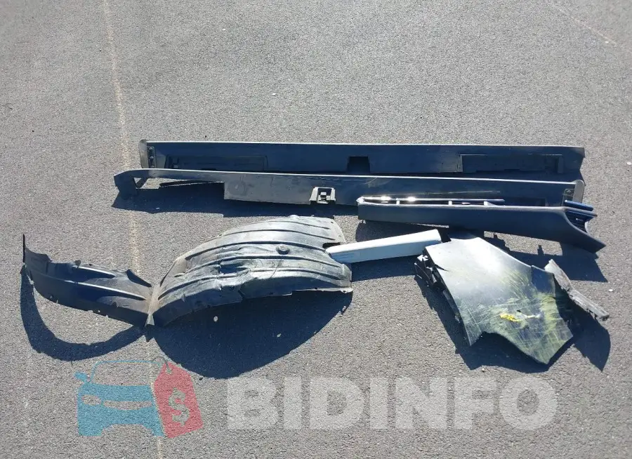 JM1BPBCL2M1305716 Photo# 12