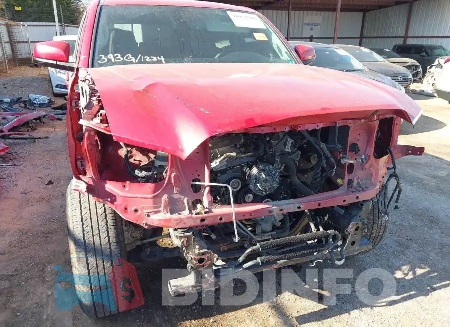 3TYBZ5DN2PT002586 Photo# 6