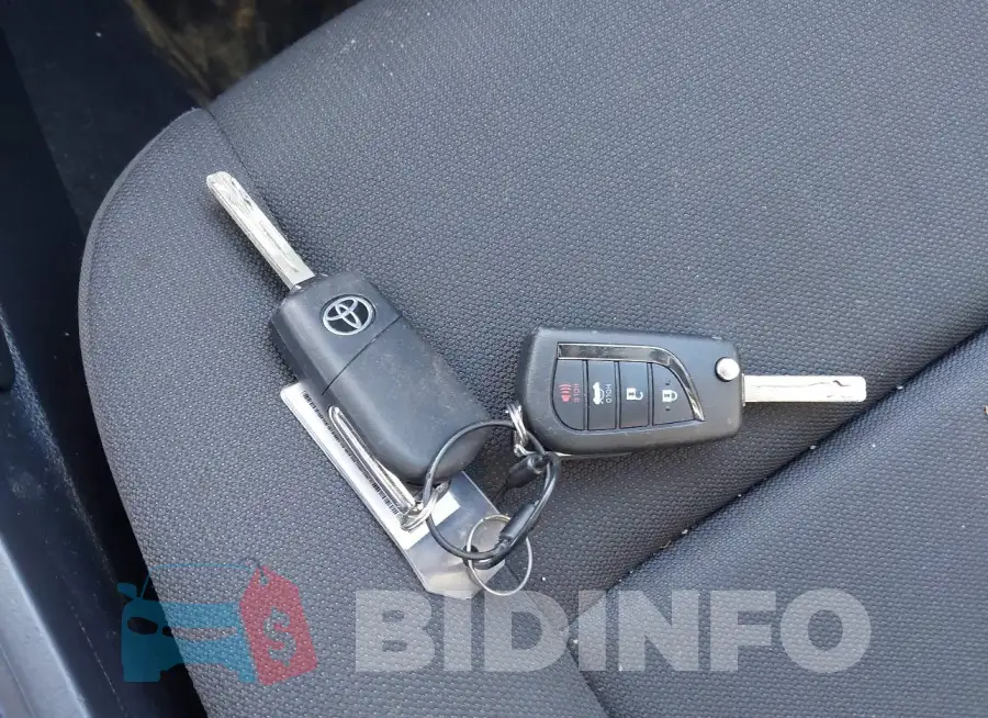 5YFB4MDE3PP032435 Photo# 11