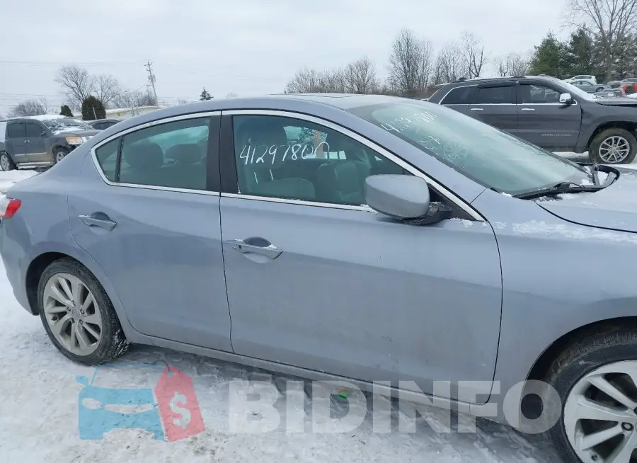 19UDE2F73GA001068 Photo# 14