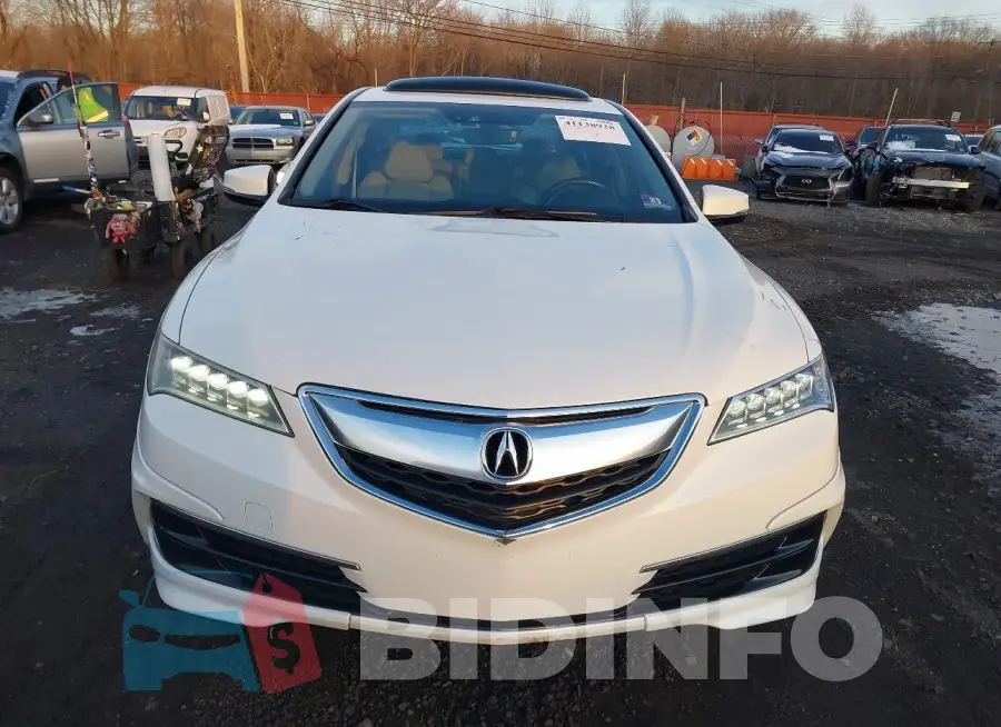 19UUB2F52FA012777 Photo# 12