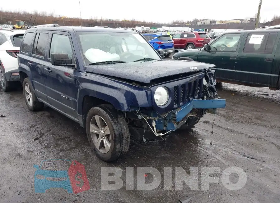 1C4NJRFB5HD165045 Photo# 1
