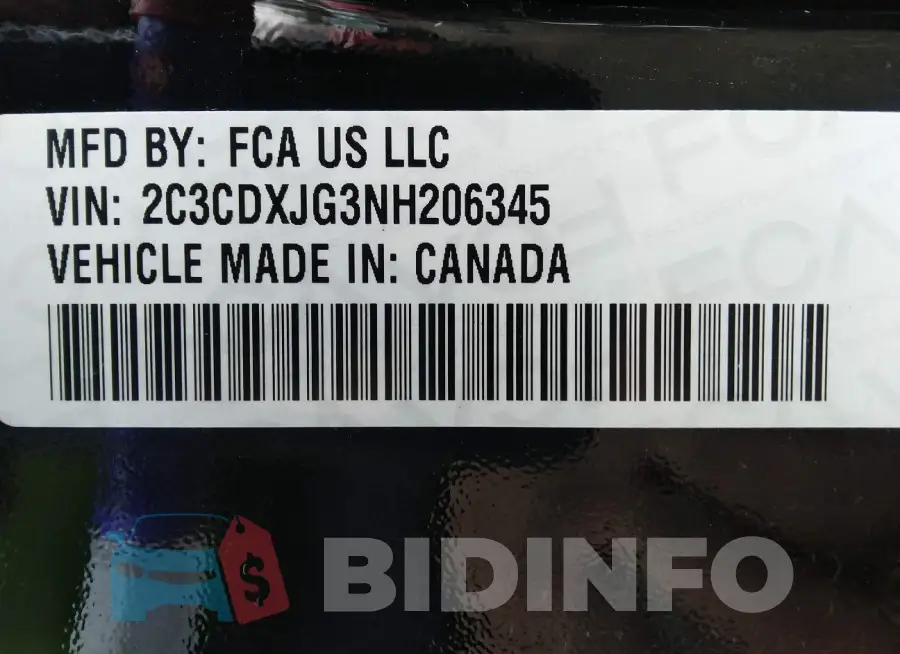 2C3CDXJG3NH206345 Photo# 9