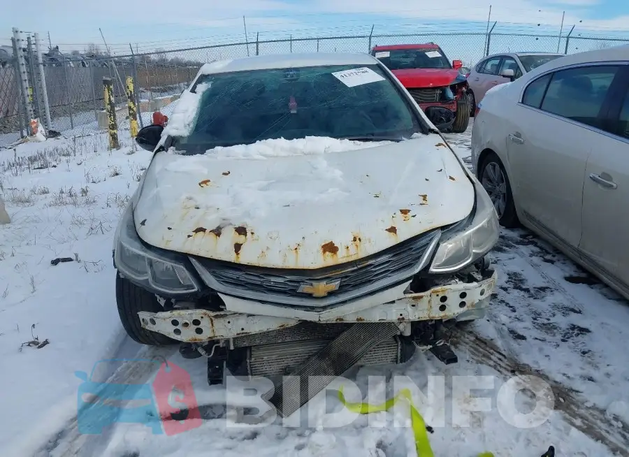 1G1BE5SM9G7317633 Photo# 12