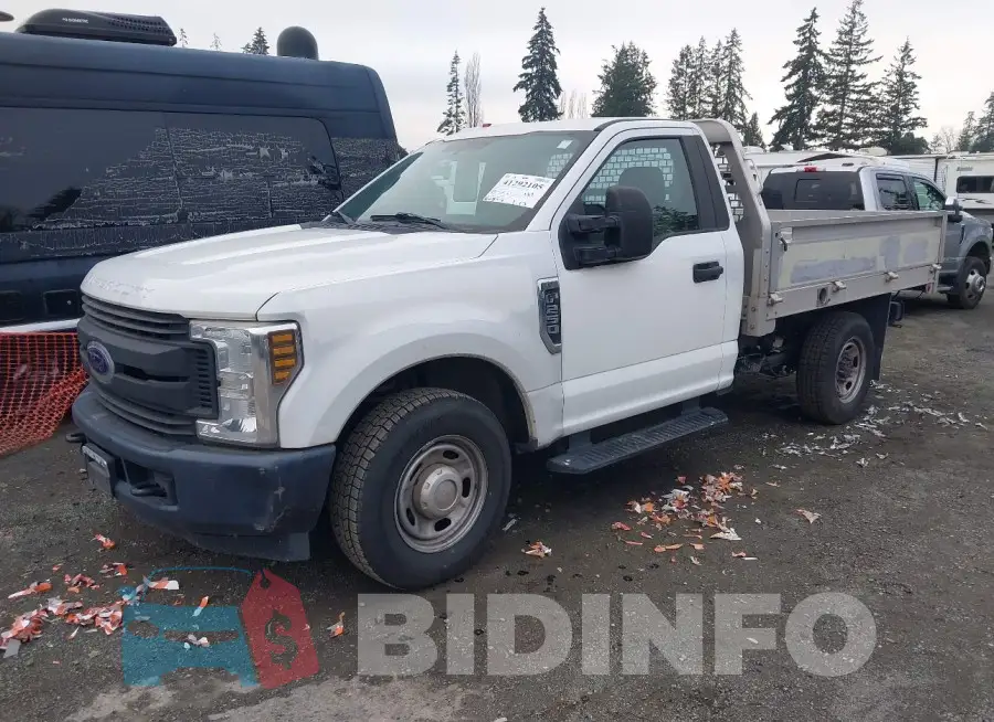 1FDBF2A62JEC48269 Photo# 2
