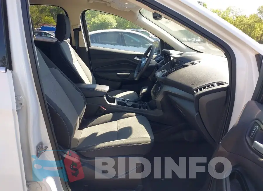 1FMCU0GD5KUB33161 Photo# 5