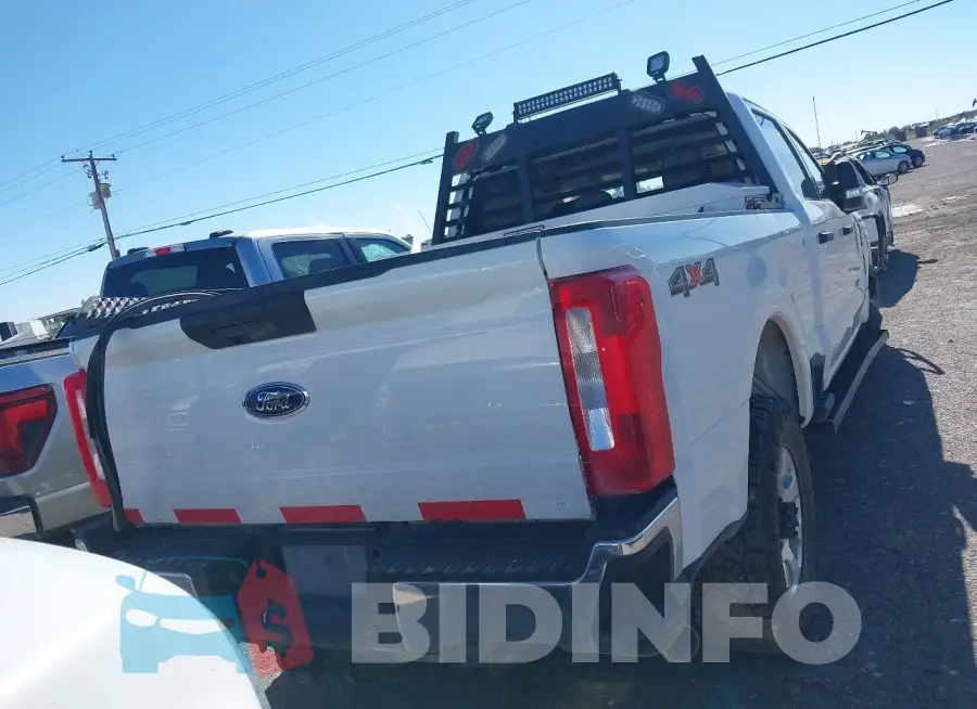 1FT7W2BN2PEC62729 Photo# 16