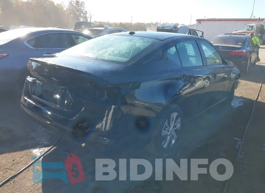 1N4BL4BV8LC205946 Photo# 4