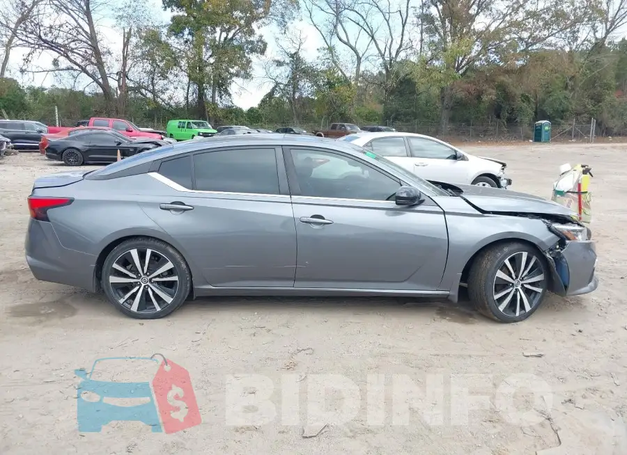 1N4BL4CVXLC245556 Photo# 12