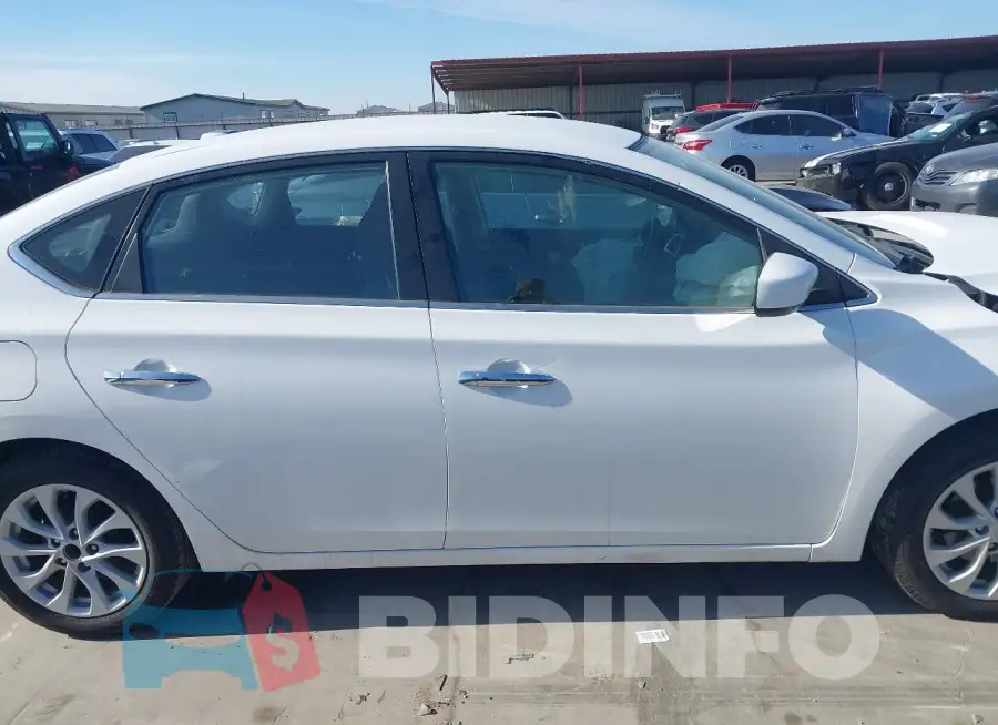 3N1AB7AP2JL657084 Photo# 13