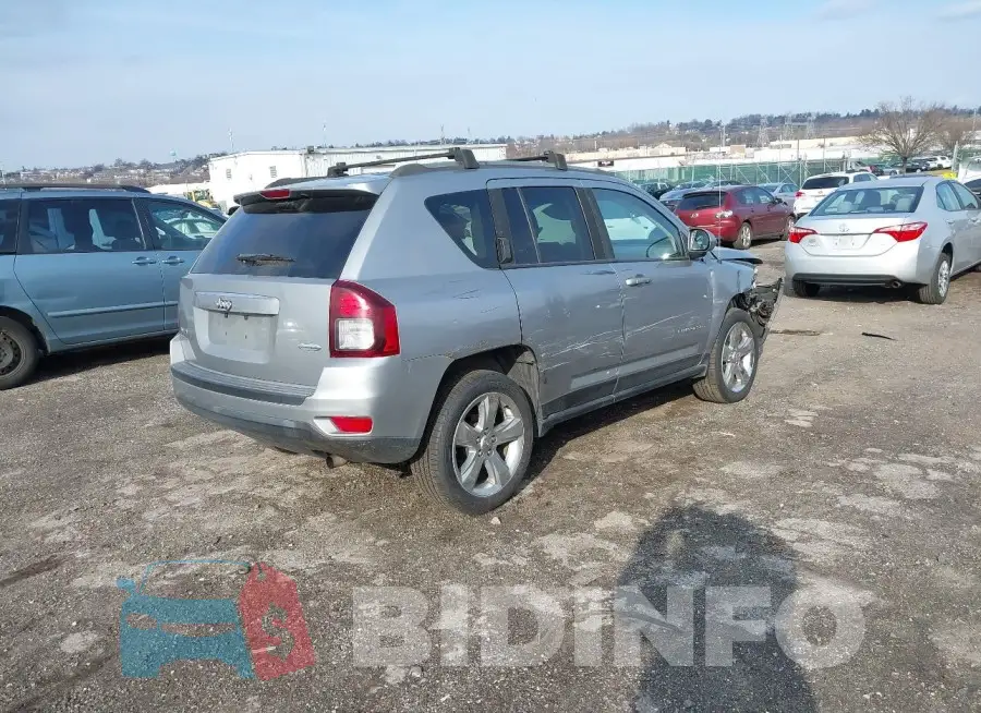 1C4NJDEB5FD258536 Photo# 4