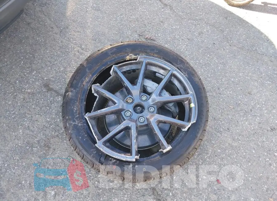 5YJ3E1EB7NF334002 Photo# 11