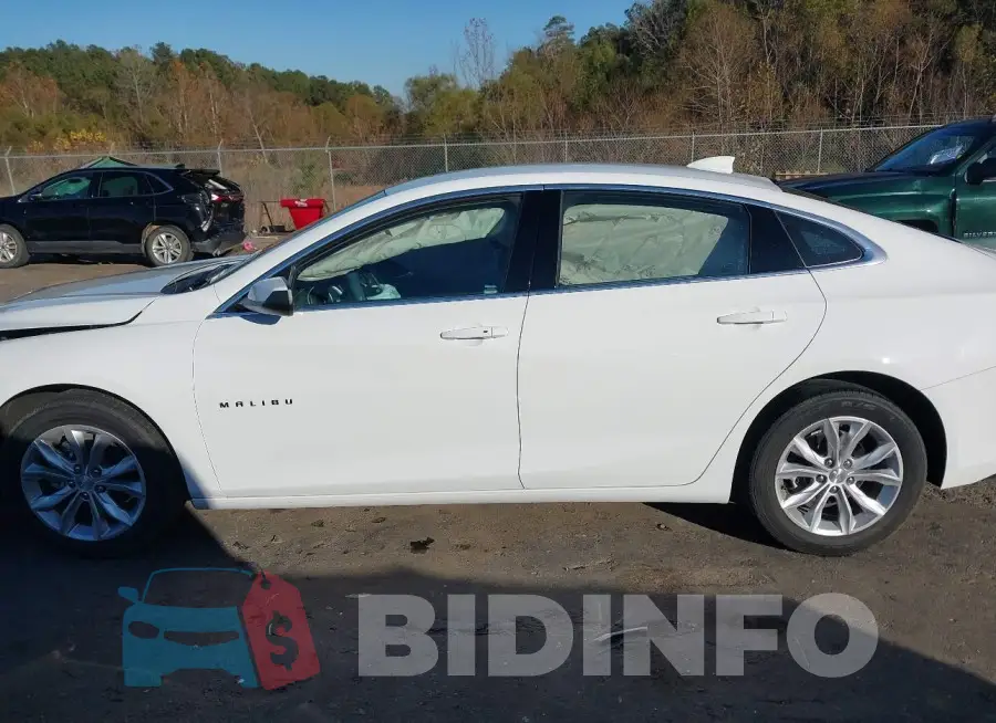 1G1ZG5ST2RF201909 Photo# 15