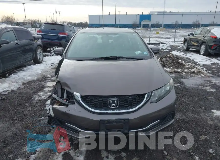 19XFB2F57FE007952 Photo# 12