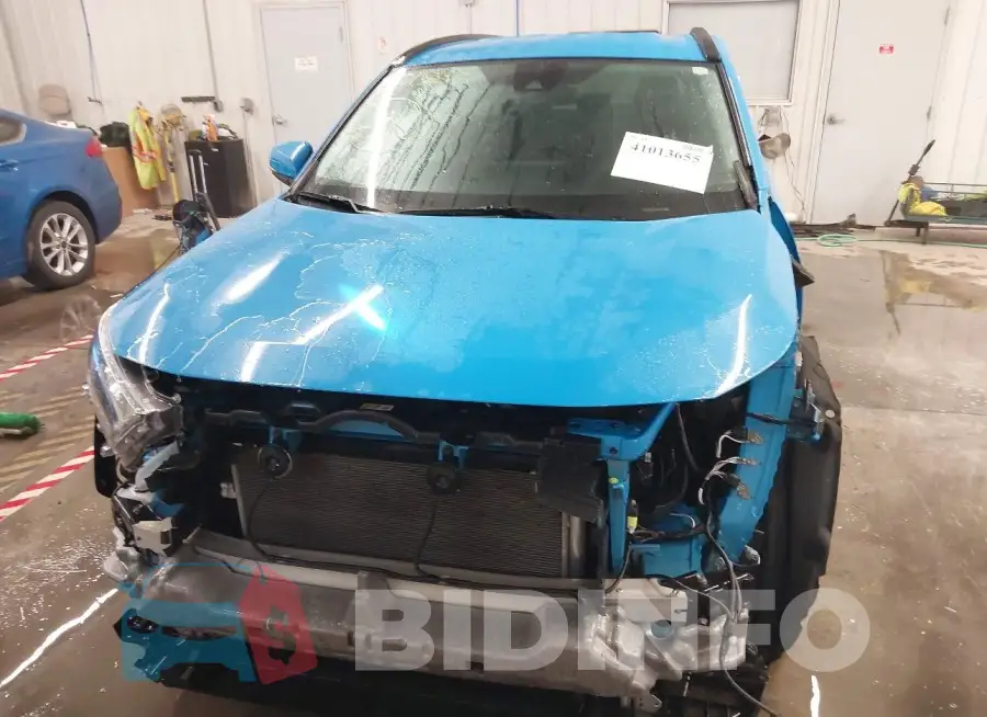 2T3K1RFV5KW034821 Photo# 13