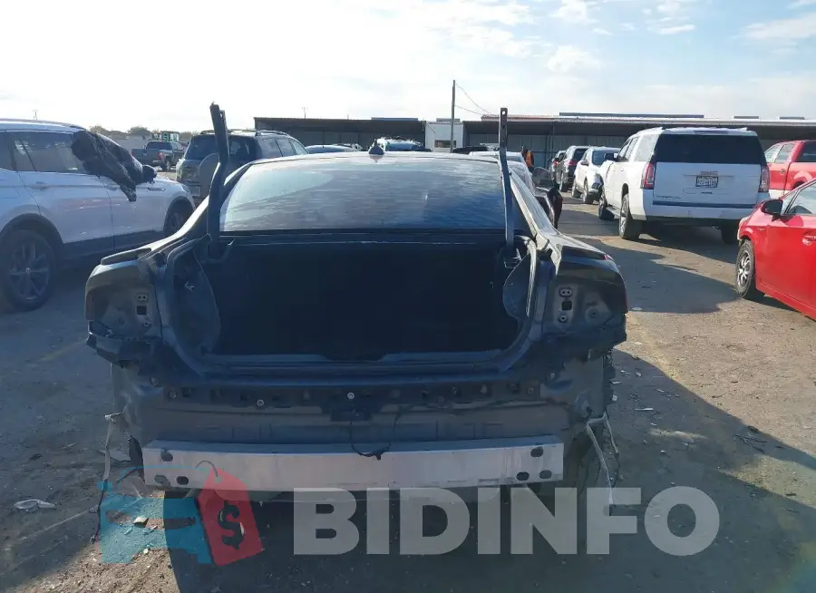 2C3CDXCT6FH863037 Photo# 15