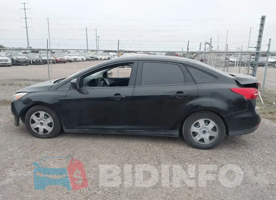 1FADP3E21GL288828 Photo# 14