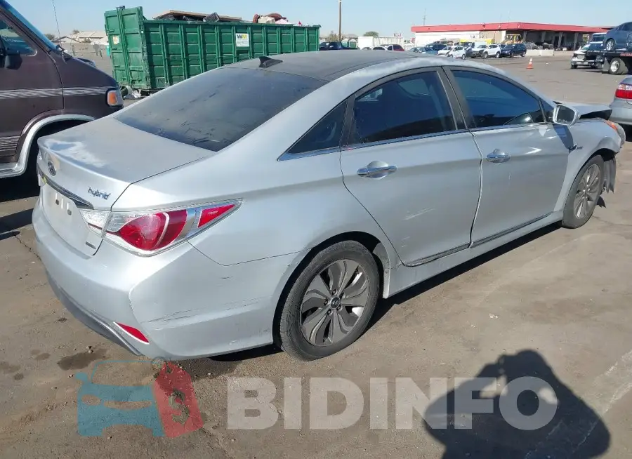 KMHEC4A43FA128933 Photo# 4