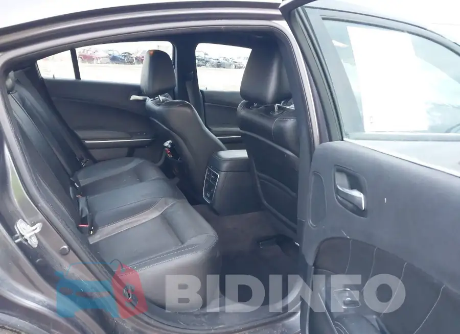 2C3CDXJG6JH207841 Photo# 8