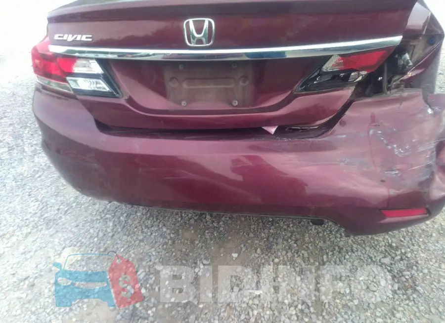 19XFB2F50FE027475 Photo# 18