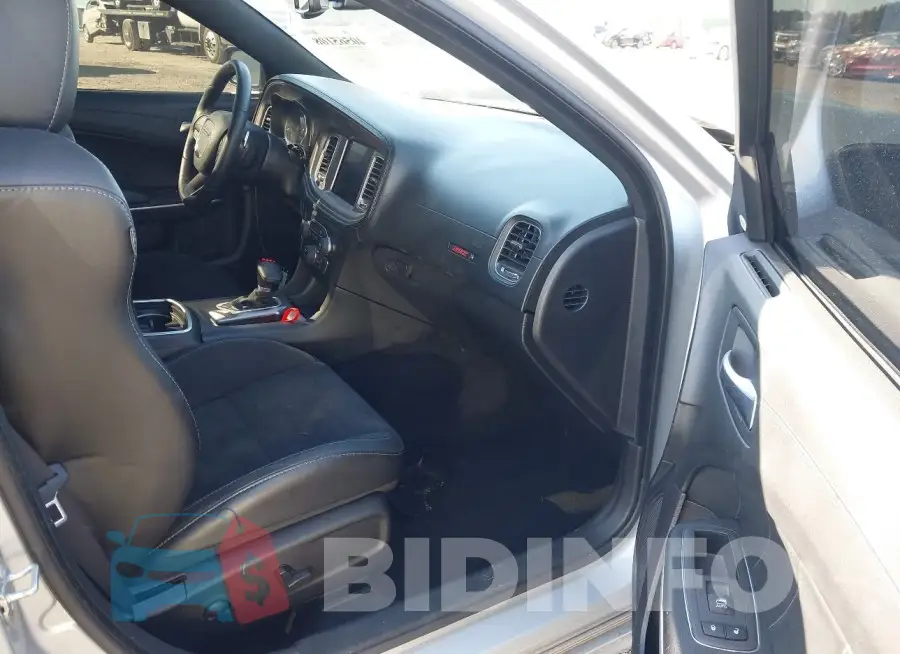 2C3CDXGJ4PH701515 Photo# 5