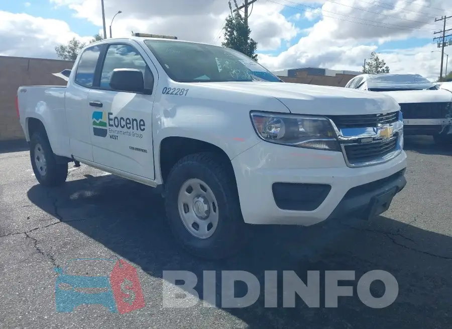 1GCHTBEA8K1221799 Photo# 1