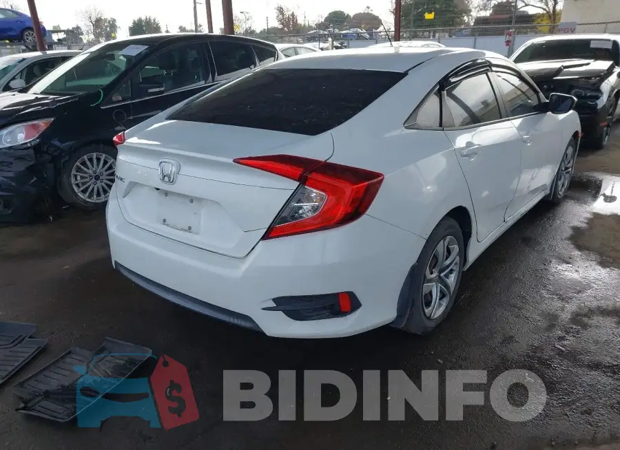 19XFC2F52HE202227 Photo# 4