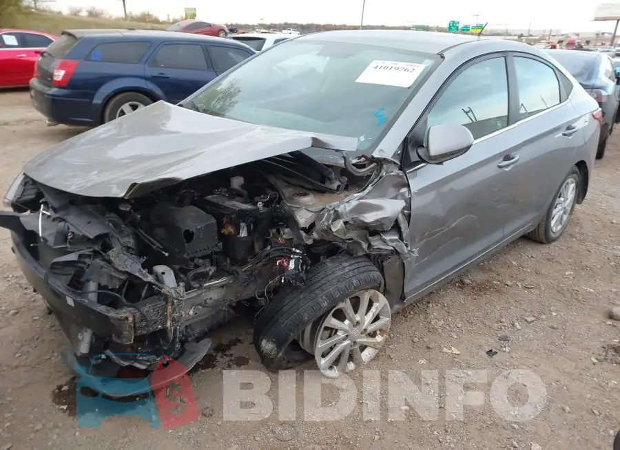 3KPC24A6XME138613 Photo# 2