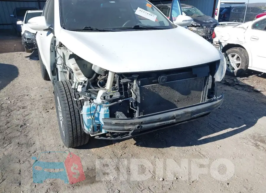 KNDPB3AC5F7726892 Photo# 6
