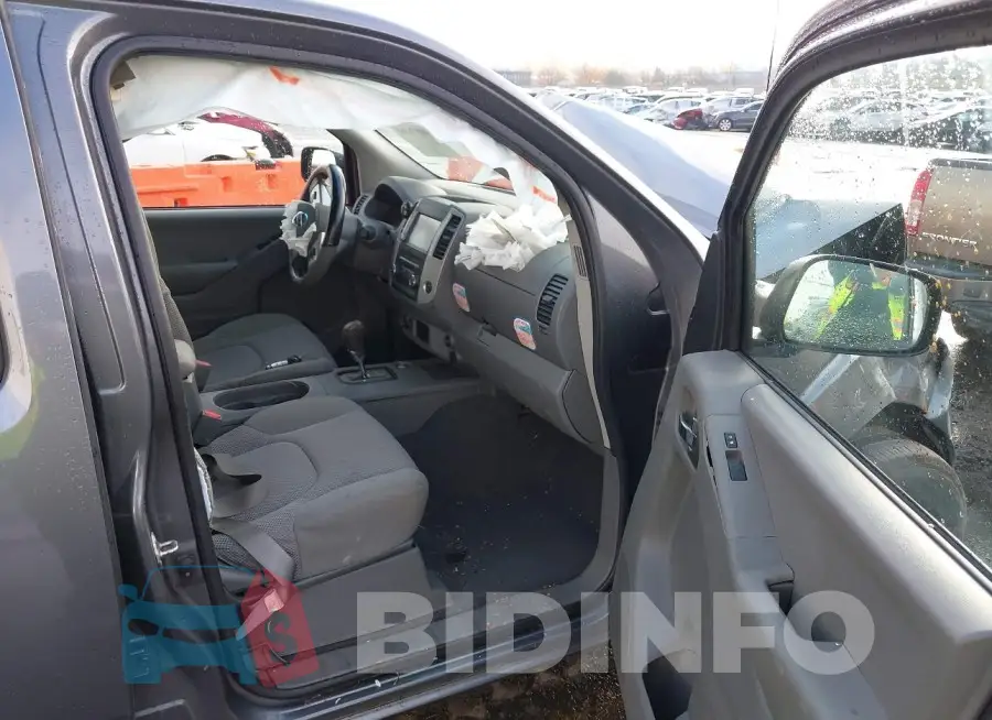 1N6ED0EB7LN702387 Photo# 5