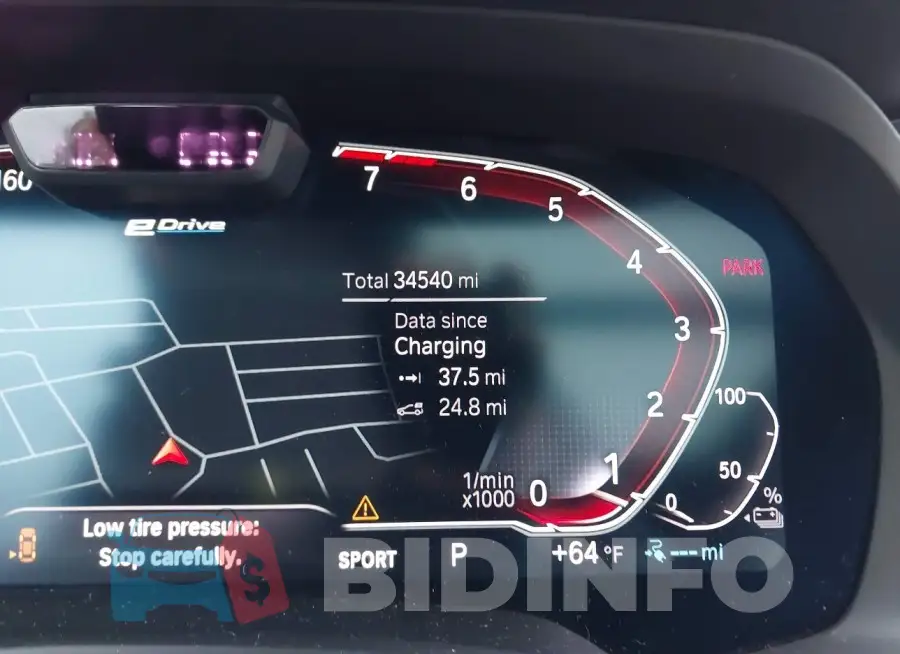 5UXTA6C01P9S04433 Photo# 15
