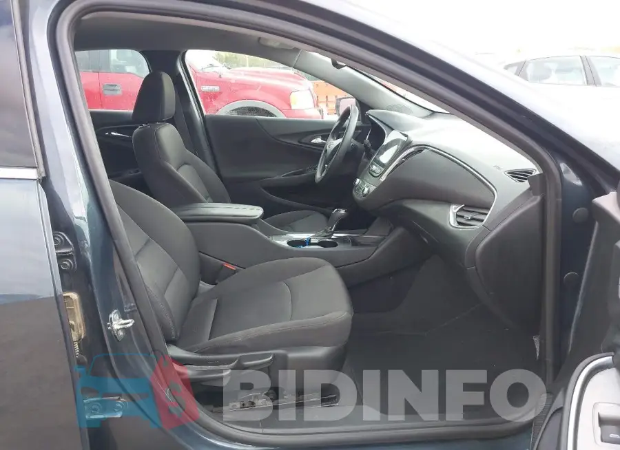 1G1ZD5ST5KF216094 Photo# 5