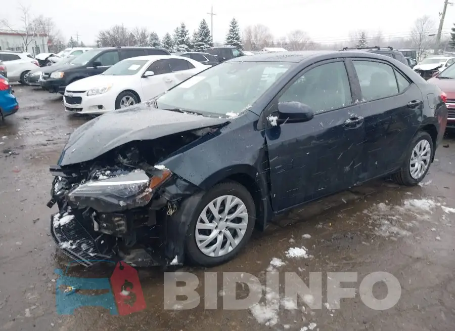 2T1BURHE7HC920159 Photo# 2