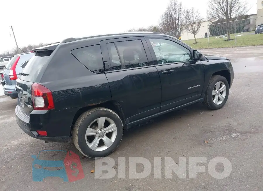 1C4NJDEB3GD663831 Photo# 4